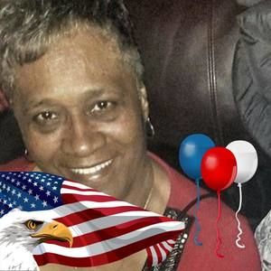 Meet your Posher, Maxine